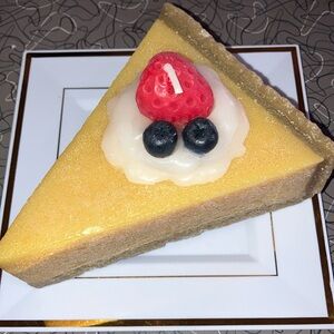 Fruit Topped Cheesecake Candle